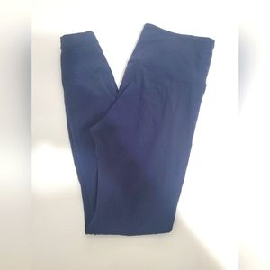 Athleta Salutation Legging